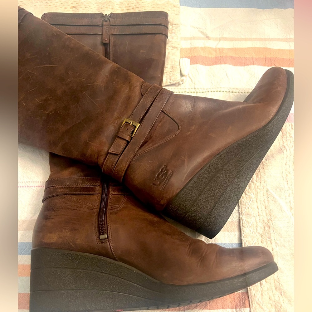 Women’s Ugg boots, size 9